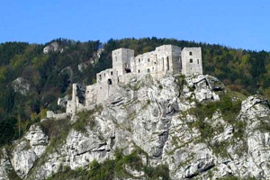 hrad strecno m